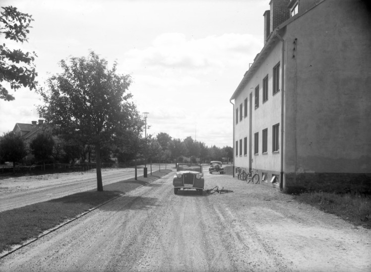 Drottninggatan öster ut, Trafikolycka, År 1949 HB.18.22.2 (FILEminimizer)